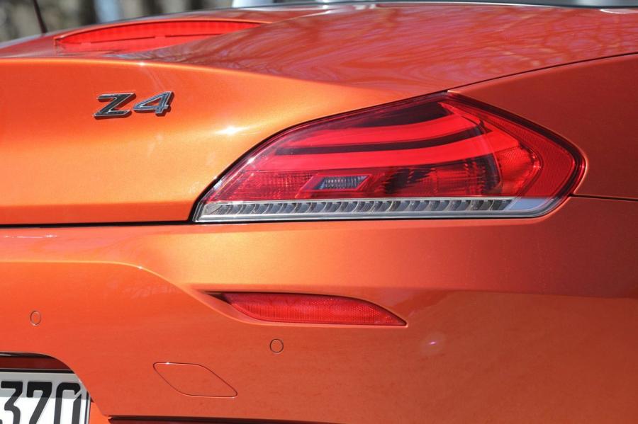  BMW Z4 sDrive 3.5is 2014 года  (фото 10 из 24)